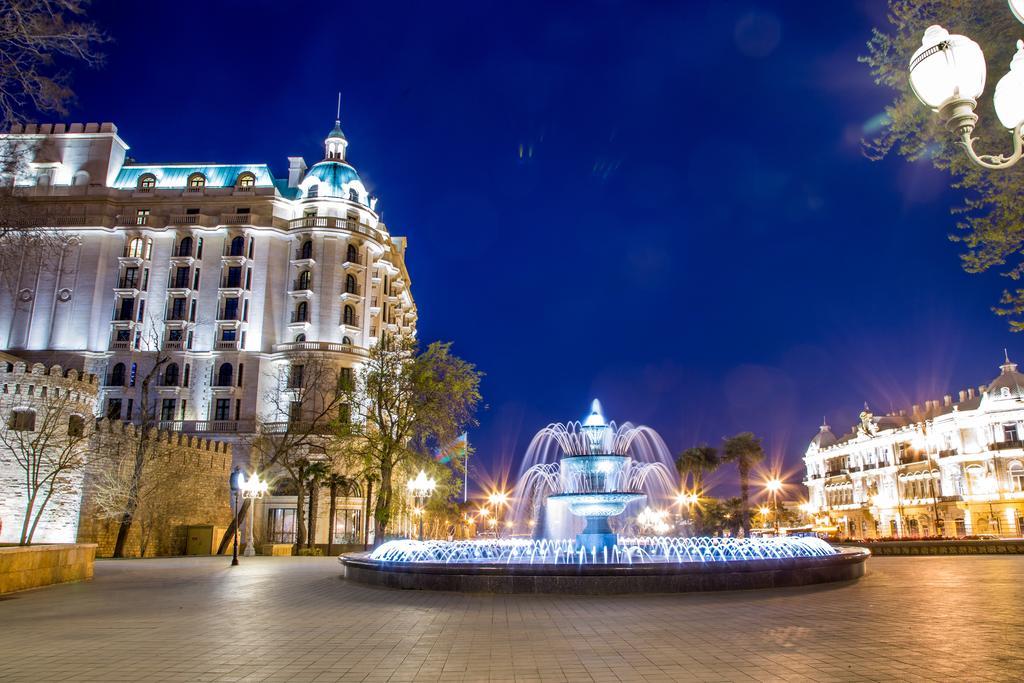 Premier Old Gates Hotel Baku Exterior photo